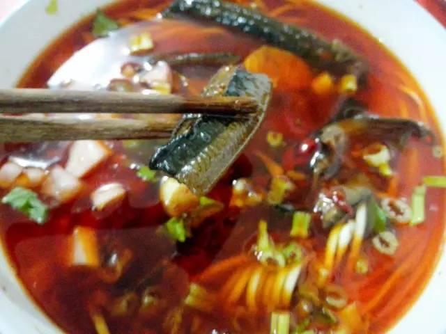 成都的一群面痴,拿出了他们珍藏的42碗好面,服不服吃了就知道