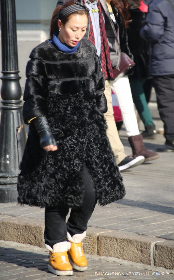 哈尔滨本地人冬天穿什么衣服,哈尔滨人冬天都穿啥保暖