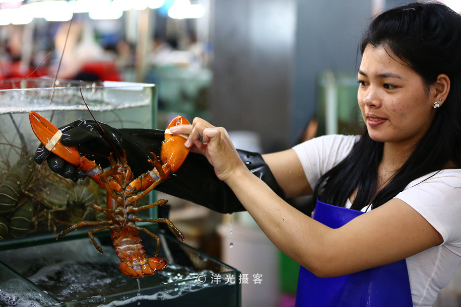 现在的三亚海鲜市场,海鲜市场发现什么东西