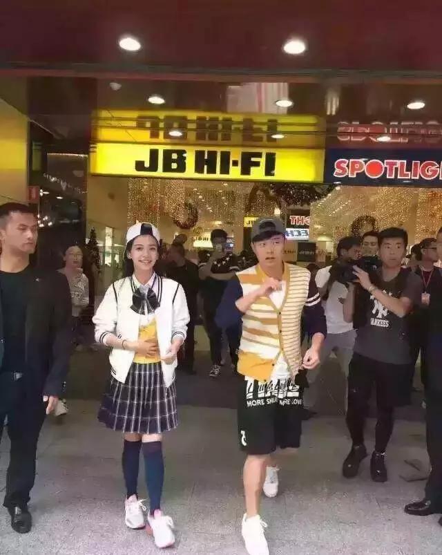 吴昕空降广州哪里,吴昕在大本营的所有互动视频