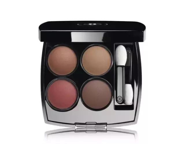 橘棕色哑光眼影,什么颜色的眼影显年轻可爱秋冬