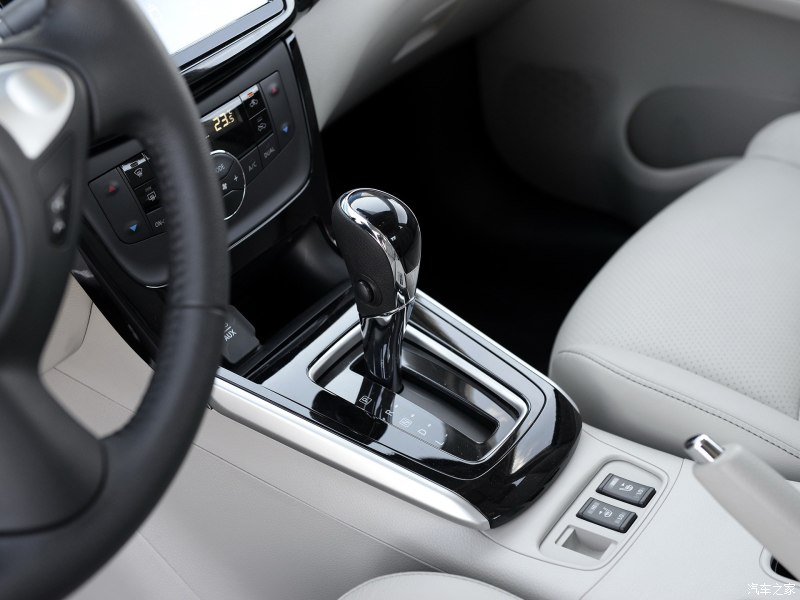 杩欐杞﹀姩鍔涜冻绌洪棿澶у敭浠峰嵈涓嶉珮,12骞村嚡缇庣憺鍜岄┈鍏摢涓补鑰楅珮