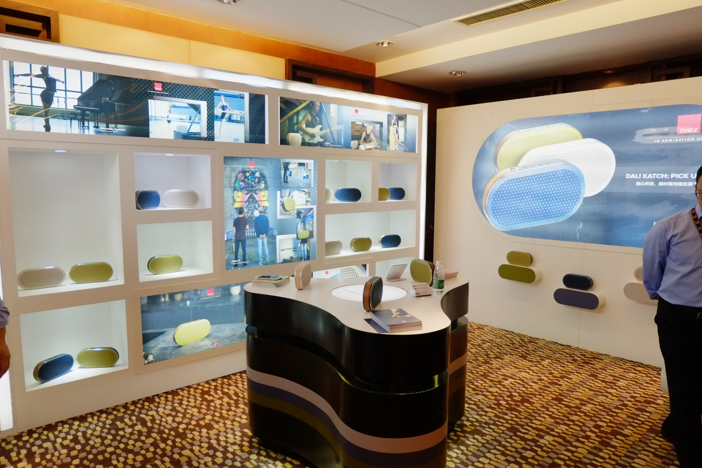 世界顶级音响博览会,世界顶级汽车音响展