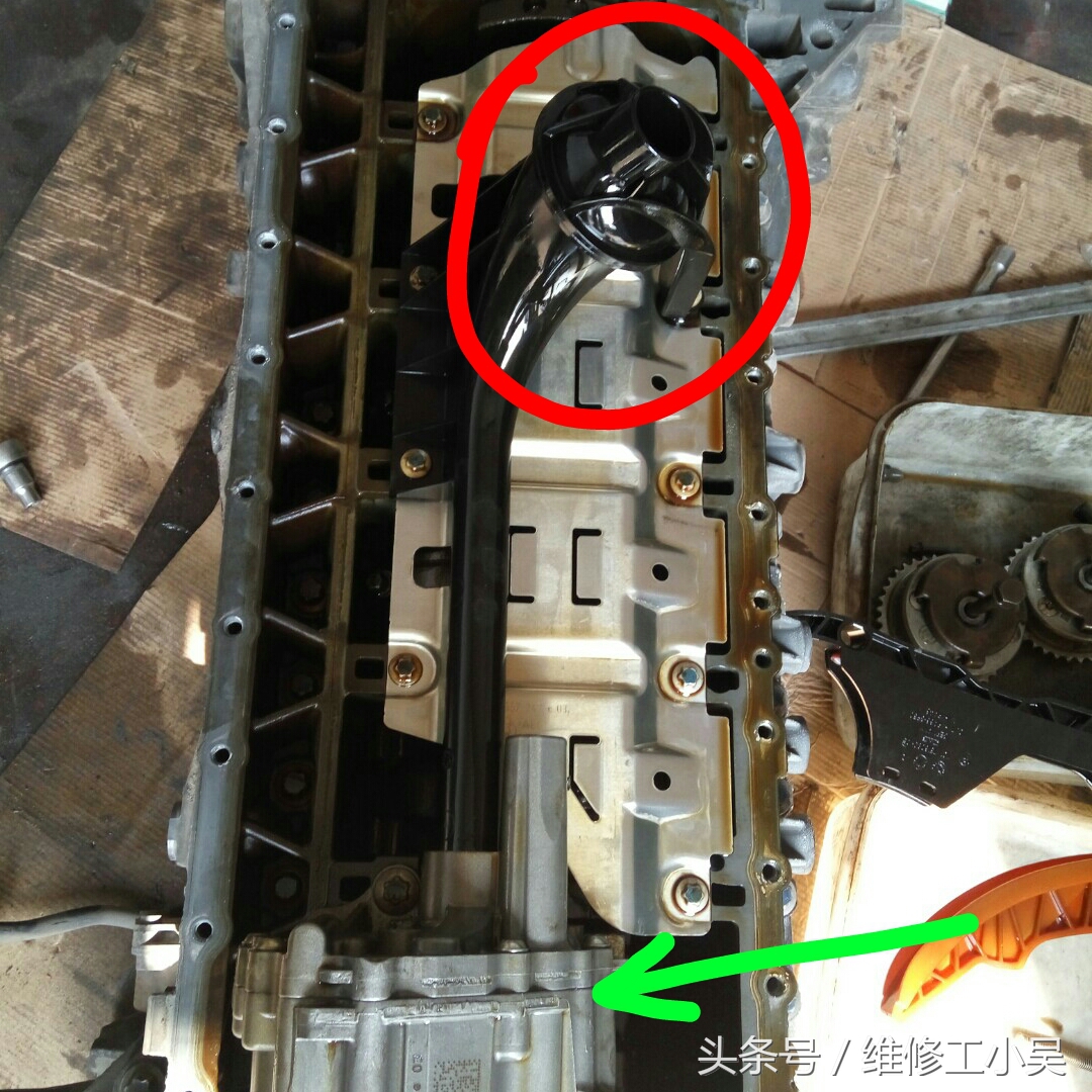 发动机缺机油故障灯亮车抖动,发动机缺机油发动机故障灯会亮吗