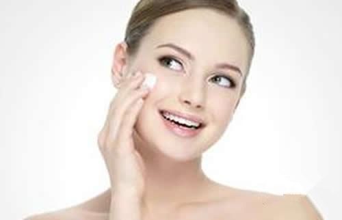 孕妇皮肤干燥擦什么润肤乳,孕妇皮肤干燥擦面霜