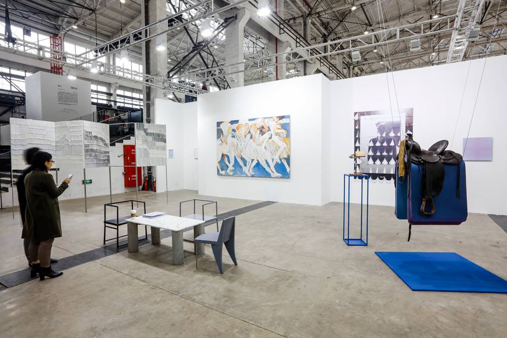 真名媛就是留下爱马仕的钱任性滴买艺术品|时空任意门