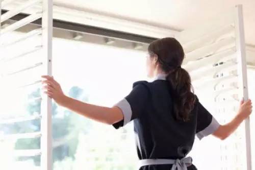 南有空调北有暖气，怎样做才不会起床后嗓子干到冒烟儿？