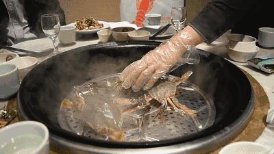 不得了！曾经征服过普京大大的美食，轰动了整条香港路！