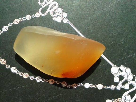 玉石源金丝玉,石缘金丝玉介绍