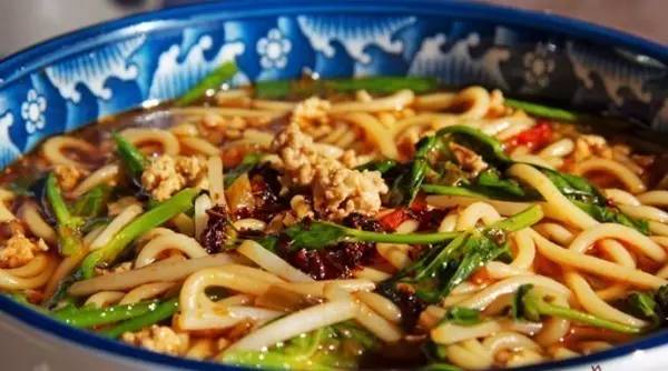 云南美食小吃排行榜10强,中国舌尖上的美食云南小吃