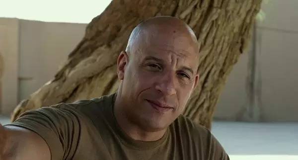 比利林恩4k超清视频,比利林恩的中场战事120帧爱奇艺