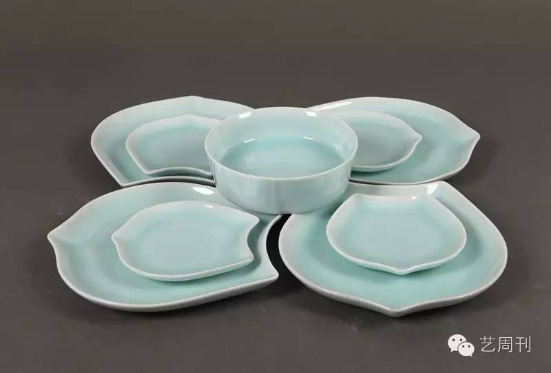 设计一款陶瓷用具,设计新颖的家居用品