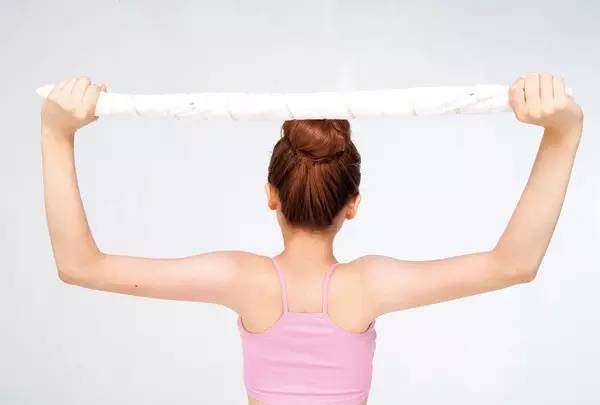 毛巾怎么用才不会发霉,毛巾容易滋生细菌用久了还会变异