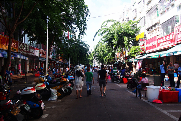 在第二个夏日赴一场海鲜的约会