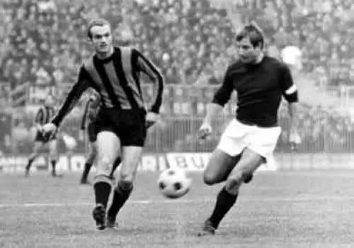 足球永远不会高于生死,盘点那些遇空难的足球队