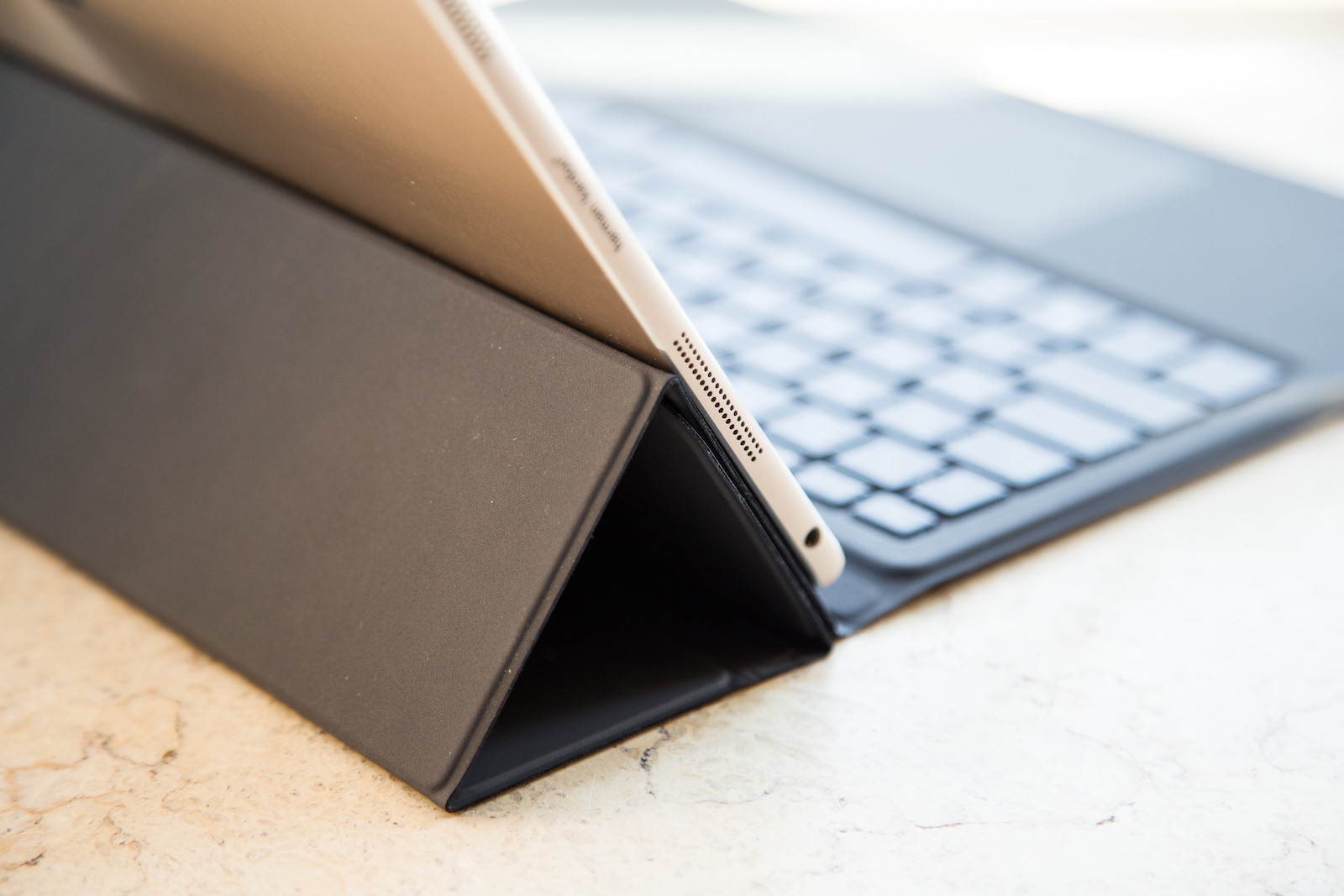 华硕灵焕3升级内存,影音效果好的笔记本