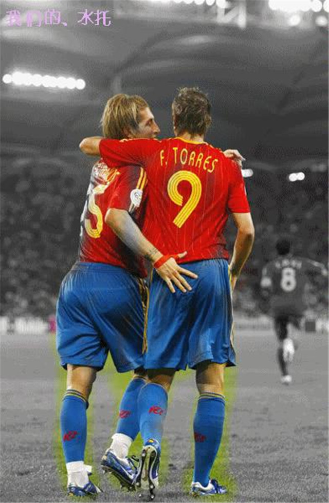 足坛“基情四射”，没想到你是这样的球星，厉害了word哥