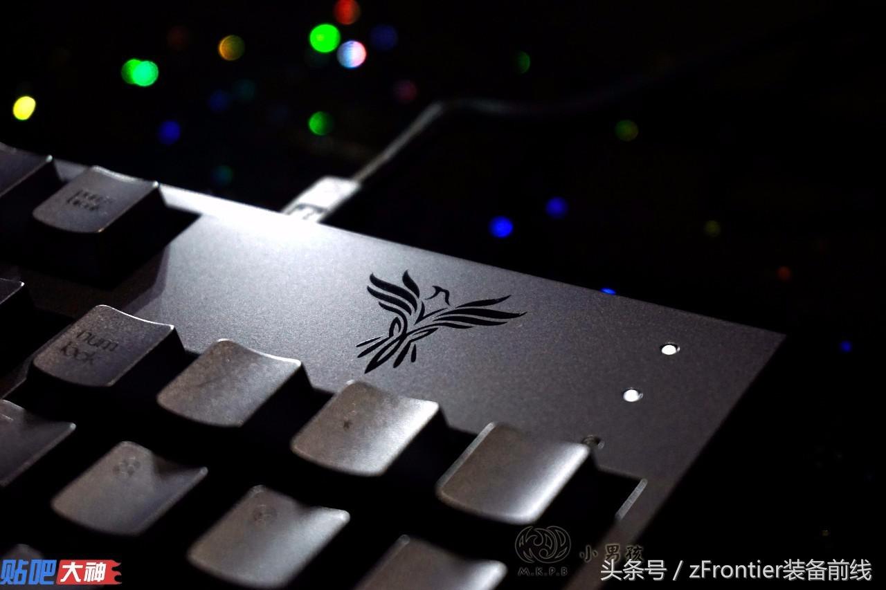 硬糖机械键盘classic评测,雷迦机械键盘评测