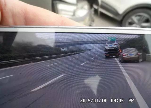 黄渤和黄晓明谁的咖位大,被兄弟连累