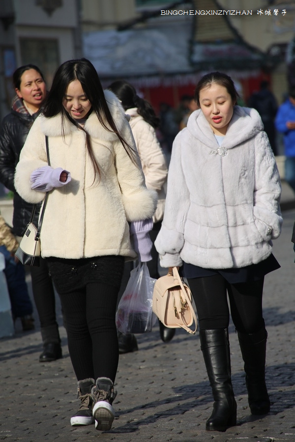 哈尔滨本地人冬天穿什么衣服,哈尔滨人冬天都穿啥保暖