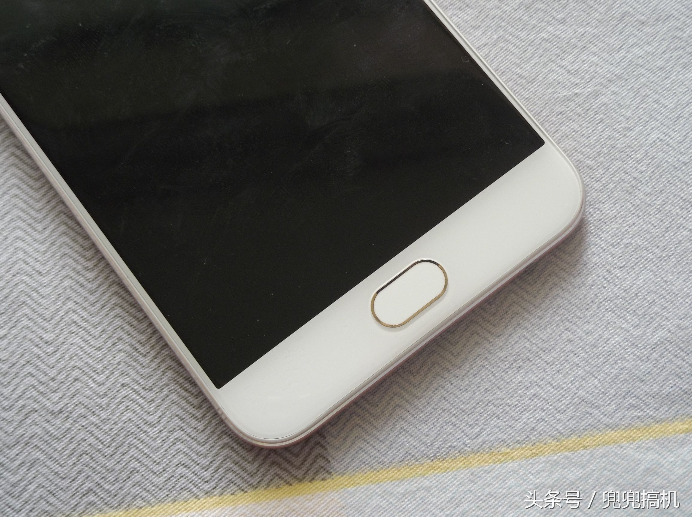 oppor9s怎么变好看,oppor9s分辨率