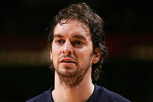 库里新赛季换了个发型手感超厉害,萌神库里西装帅照