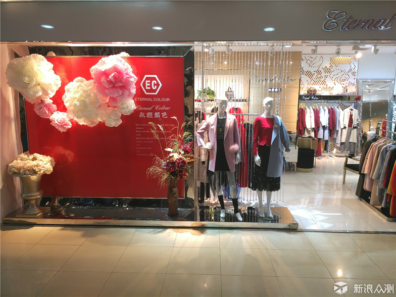 锤子m1是双扬声器吗,锤子m1刚出时多少钱