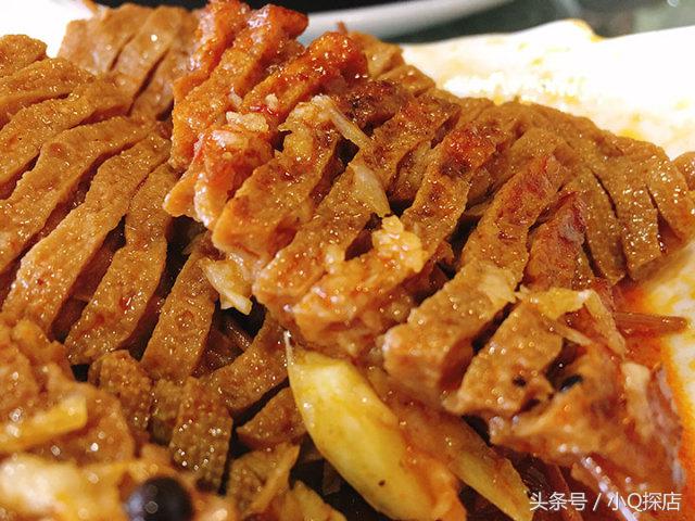 石锅鱼哪里吃最正宗,此生必吃的石锅鱼