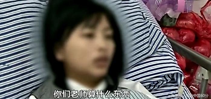 野蛮家长打老师称宝贝,广西学校孩子打老师