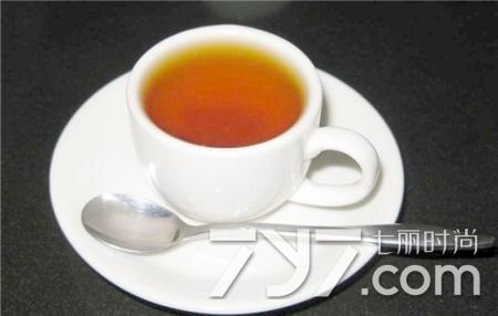 冬天喝红茶有暖胃的功效吗,冬天喝红茶驱寒又养生