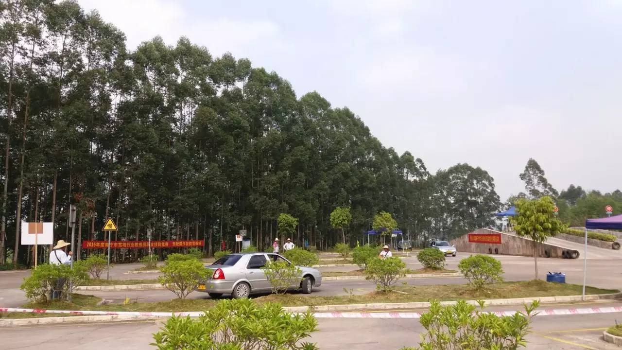 南宁驾培行业80多名教练技能大比拼