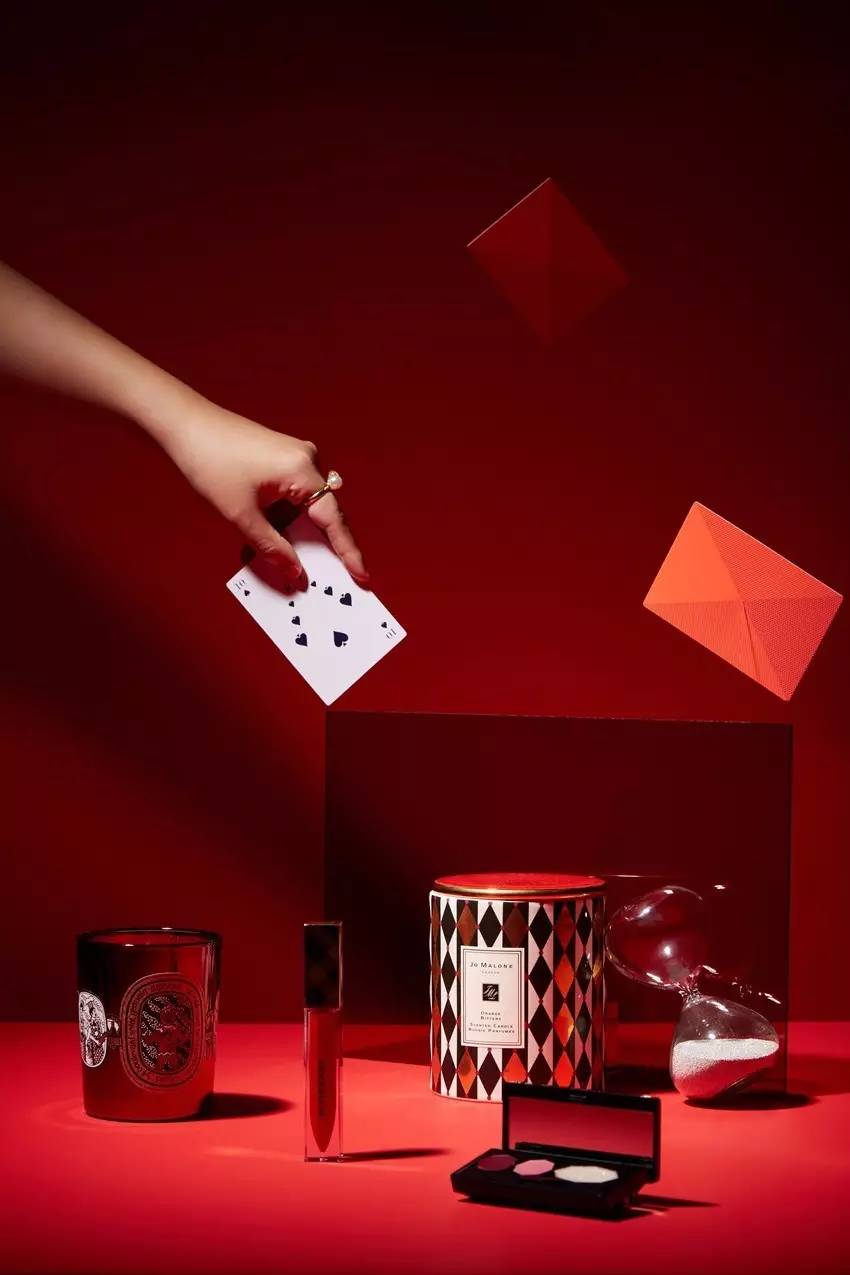 萧瑟冬日中的一抹生机,萧瑟冬季带给你无限温暖