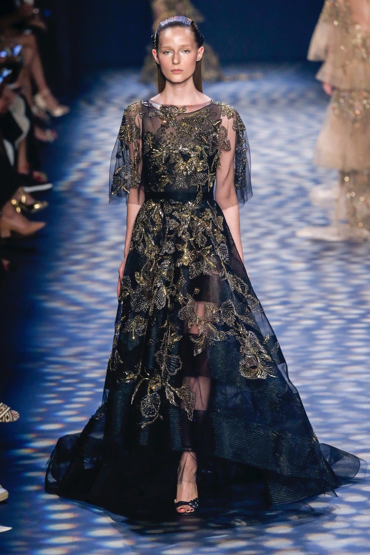 OMG｜单身汪慎入！这样的黑纱弄得我心里好痒痒！