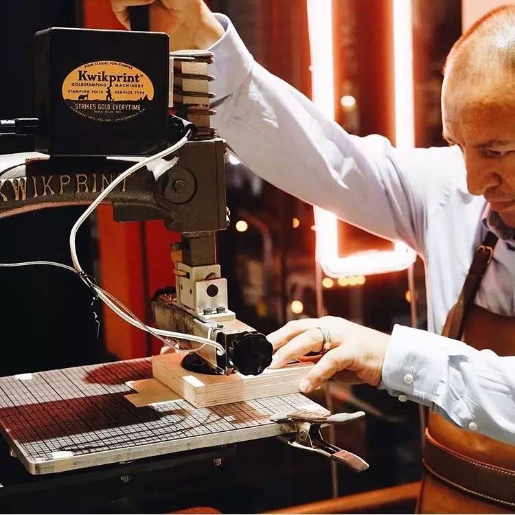 捂紧钱包,捂紧钱包勒紧裤腰过日子