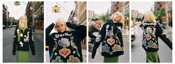 你眼中的基本款毛衣,谁实话还是挺重要的!街拍打卡,原来人人都爱穿这样的毛衣……