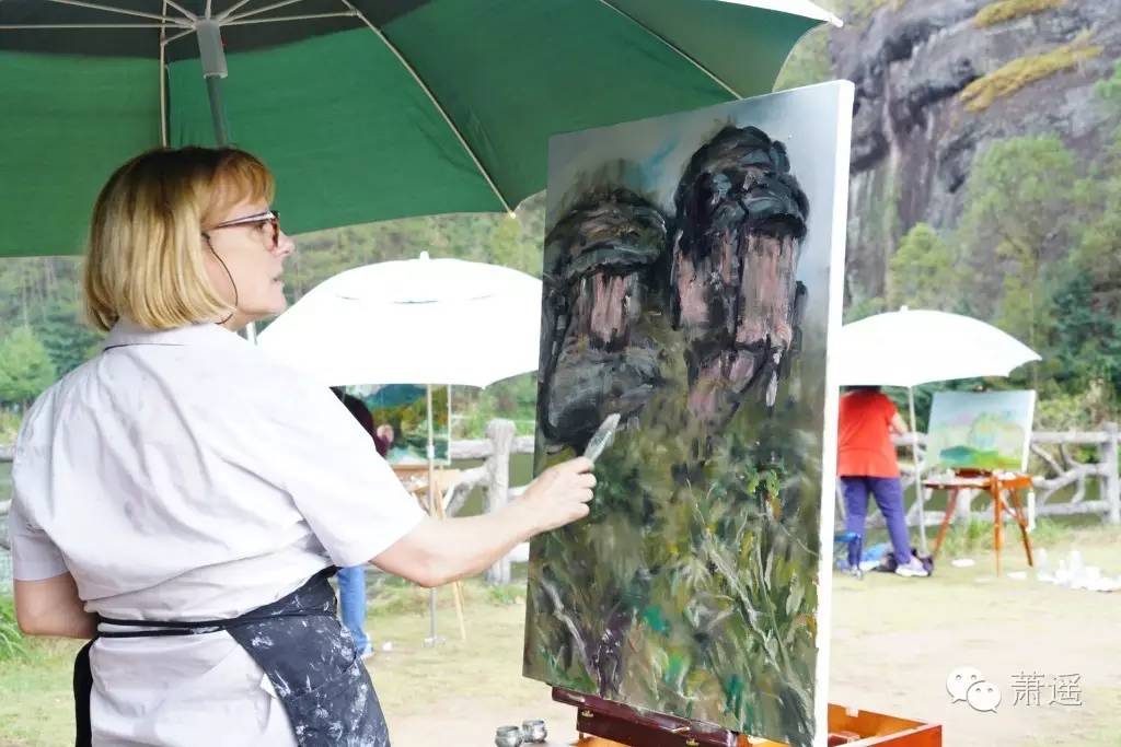 和国外人说话语言不通怎么办,与外国人无障碍交流方法