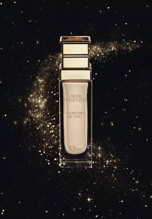 盼了一年的圣诞,dior彩妆圣诞限量版