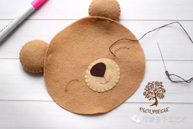 冬天可爱小熊,萌化了的可爱小熊怎么做