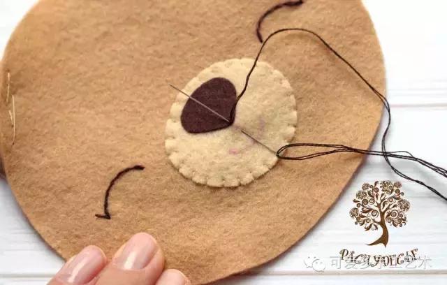 冬天可爱小熊,萌化了的可爱小熊怎么做