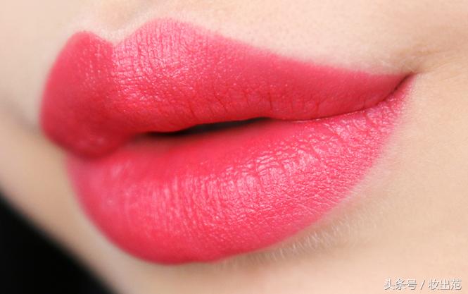 dior鍙ｇ孩鐑堣壋钃濋噾璇曡壊,dior鍙ｇ孩鍏敮瑁呯殑灏忔牱