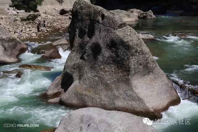 开着房车旅行说走就走,说走就走出去玩视频