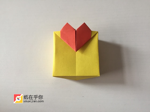 纸在乎你手工折纸大全又一款漂亮的爱心盒子折纸视频图解