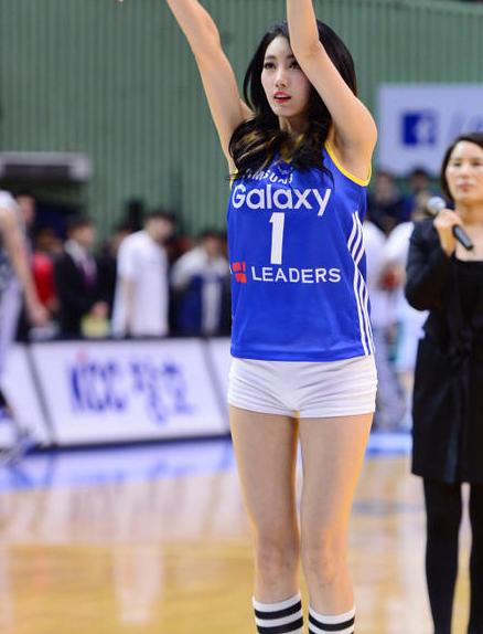 篮球宝贝跳舞,篮球宝贝跳爵士舞