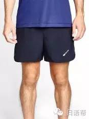 运动装备的中日英三语词汇:跑步机是ランニングマシン么?