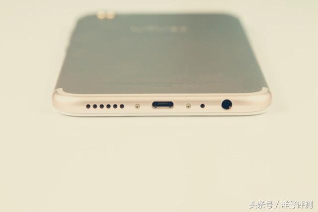 vivo首款折叠屏手机相机参数,vivox系列直屏手机