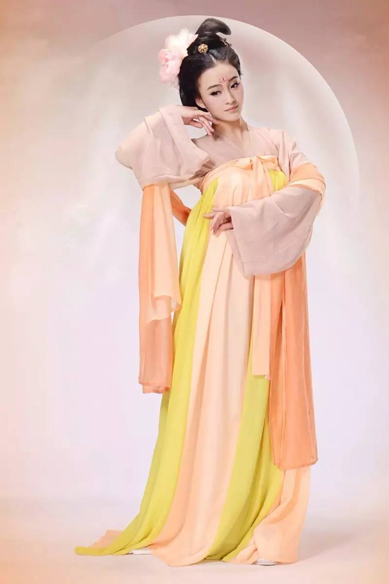 唐代女诗人薛涛简介,唐朝美女诗人薛涛