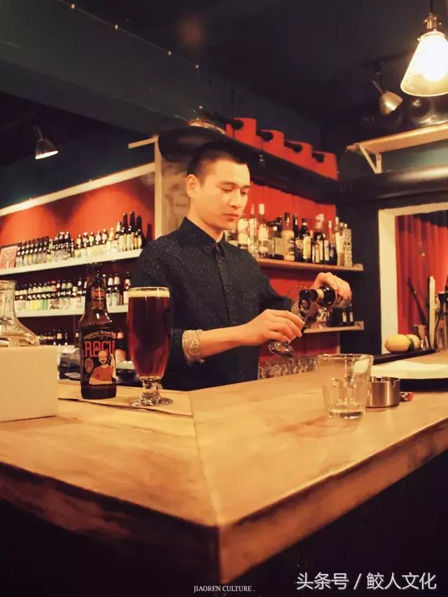 贵阳一家在车库的酒吧,贵阳一家酒馆