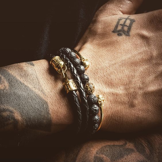 澶栧浗浜轰篃鎴存墜涓插悧,娆х編娼墝鎵嬩覆