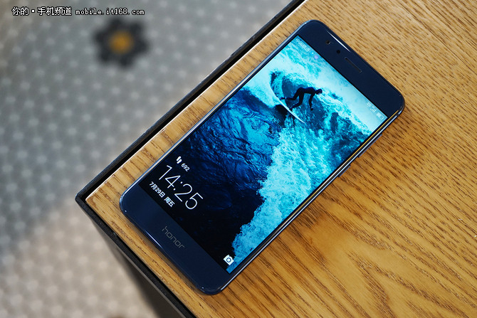 京东手机销量排行榜千元机,荣耀8今日售价