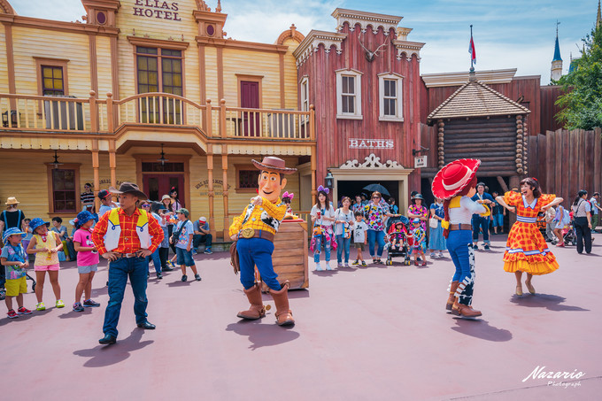 粉红猪小妹与小猪佩奇,粉红猪小妹的快乐生活